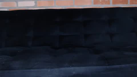 Snapshot of twonaugthy77 chatting on 18, 12, 2024 Angel online show from 18, 12, 2024