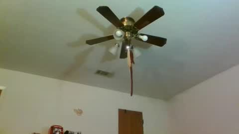 Snapshot of txblackbird chatting on 22, 12, 2025 txblackbird online show from 22, 12, 2025