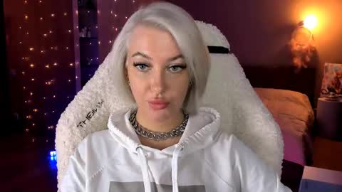 Snapshot of tykioty_miley chatting on 26, 1, 2025 Miley online show from 26, 1, 2025