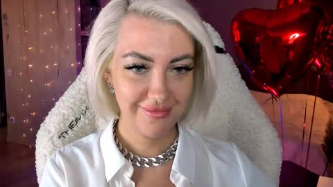 Snapshot of tykioty_miley chatting on 14, 2, 2025 Miley online show from 14, 2, 2025