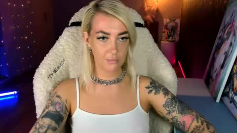 Snapshot of tykioty_miley chatting on 20, 6, 2026 Miley online show from 20, 6, 2026