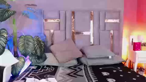 Snapshot of tyla_ks chatting on 30, 9, 2025 tyla_ks online show from 30, 9, 2025