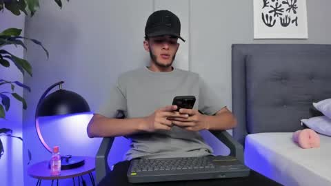 Tyler Fox online show from 23, 5, 2026