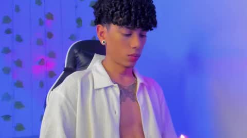 Tyler Garcia  online show from 19, 2, 2025