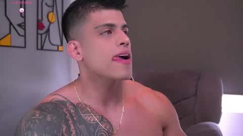 Snapshot of tyler_muscle chatting on 24, 2, 2026 David online show from 24, 2, 2026