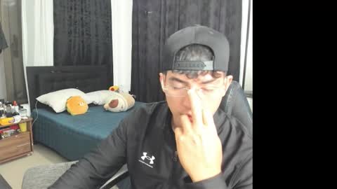 Snapshot of tyler_scotts2323 chatting on 16, 12, 2025 tyler_scotts2323 online show from 16, 12, 2025