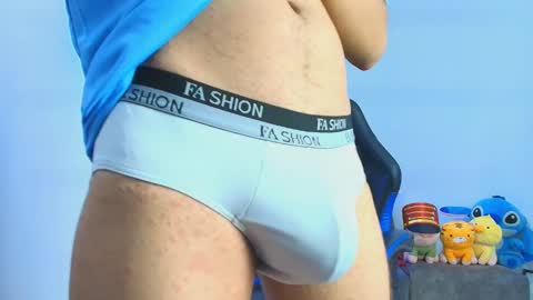   online show from 23, 11, 2025