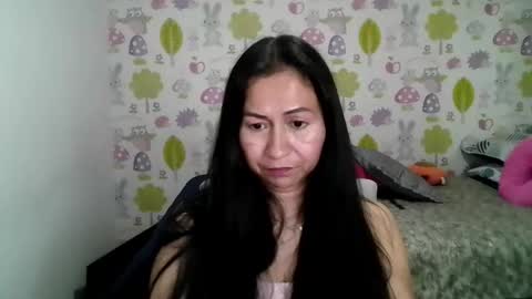 Snapshot of tyna_b chatting on 29, 4, 2026 Tyna online show from 29, 4, 2026