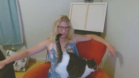 Snapshot of tyyyler93 chatting on 12, 9, 2025 TylerAlternative online show from 12, 9, 2025