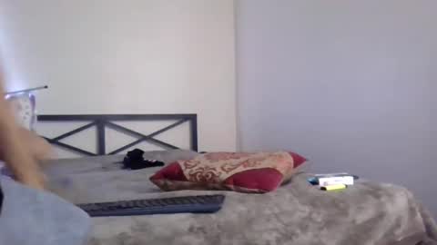 Snapshot of uandme_baby chatting on 29, 12, 2024 Azelia B online show from 29, 12, 2024