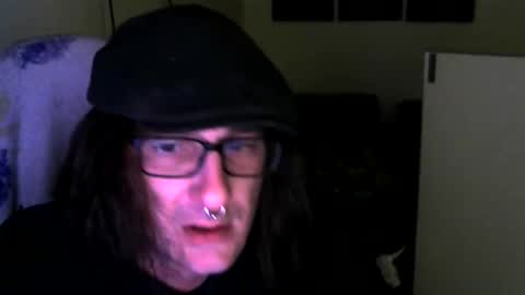 Snapshot of ucloudd chatting on 15, 12, 2025 ucloudd online show from 15, 12, 2025