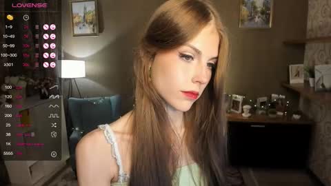 Snapshot of udeledelmoref chatting on 14, 9, 2025 Liky online show from 14, 9, 2025