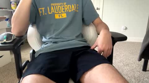 Love Lain online show from 21, 4, 2026