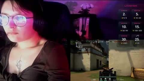 Snapshot of uhm_vickie chatting on 16, 10, 2025 Vickie online show from 16, 10, 2025