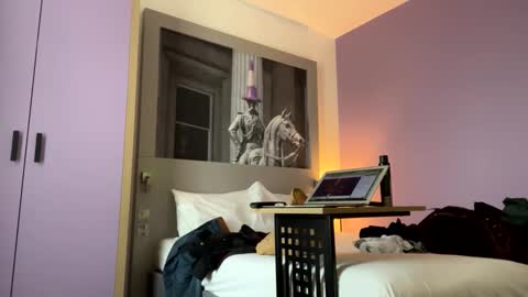 Snapshot of ukclive chatting on 9, 3, 2025 ukclive online show from 9, 3, 2025