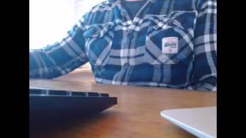 Snapshot of ukclive chatting on 16, 12, 2025 ukclive online show from 16, 12, 2025