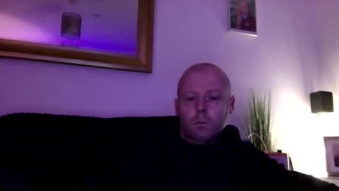 Snapshot of ukmatty3 chatting on 23, 11, 2025 ukmatty3 online show from 23, 11, 2025