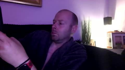 ukmatty3 online show from 6, 3, 2026