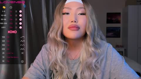 Snapshot of uko_sa chatting on 17, 12, 2024 uko sa online show from 17, 12, 2024