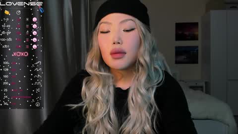 Snapshot of uko_sa chatting on 19, 12, 2024 uko sa online show from 19, 12, 2024