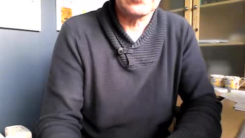 Snapshot of ukshowall chatting on 27, 2, 2026 mark online show from 27, 2, 2026