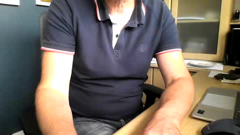 Snapshot of ukshowall chatting on 7, 8, 2026 mark online show from 7, 8, 2026