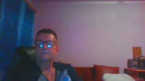 ulmeni4 online show from 7, 12, 2024