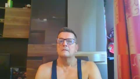 ulmeni4 online show from 17, 12, 2024