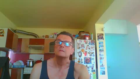 Snapshot of ulmeni7 chatting on 29, 4, 2026 ulmeni7 online show from 29, 4, 2026