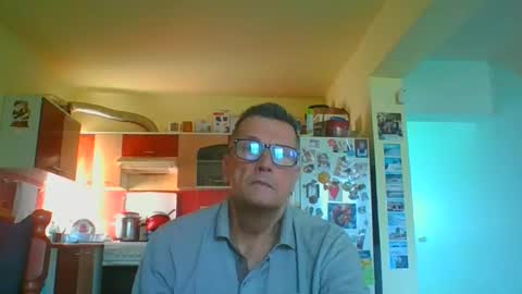 Snapshot of ulmeni7 chatting on 11, 5, 2026 ulmeni7 online show from 11, 5, 2026