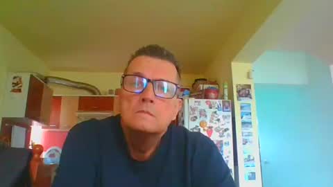 Snapshot of ulmeni7 chatting on 18, 5, 2026 ulmeni7 online show from 18, 5, 2026