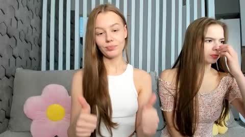 Snapshot of ultima_ma18 chatting on 19, 11, 2025 Melena online show from 19, 11, 2025