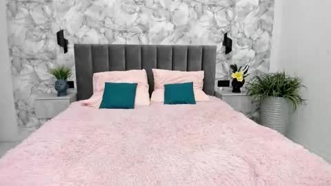 Snapshot of ultima_ma18 chatting on 27, 11, 2025 Melena online show from 27, 11, 2025