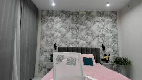 Snapshot of ultima_ma18 chatting on 14, 12, 2025 Melena online show from 14, 12, 2025