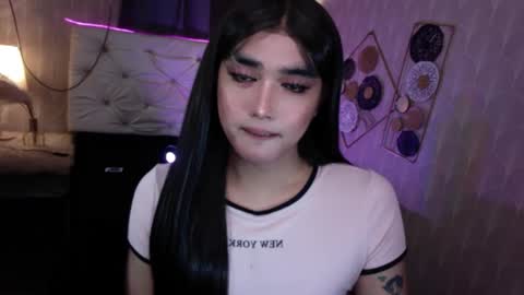 Snapshot of ultimatesexytrans chatting on 28, 10, 2025 Alex online show from 28, 10, 2025