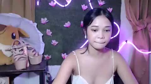 Snapshot of umi_pinay69xx chatting on 10, 9, 2025 umi online show from 10, 9, 2025