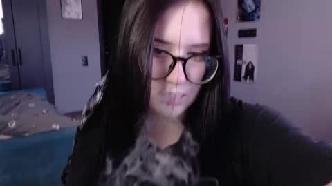 Snapshot of uminarin chatting on 25, 2, 2025 Julia online show from 25, 2, 2025