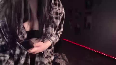 Snapshot of uminarin chatting on 25, 2, 2025 Julia online show from 25, 2, 2025