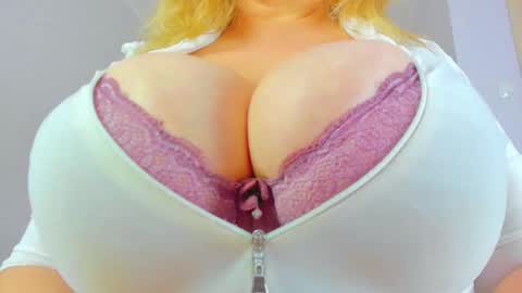 umnizza7777 online show from 13, 2, 2026