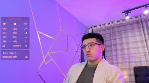 Snapshot of un_sluttyy chatting on 21, 11, 2025 un_sluttyy online show from 21, 11, 2025