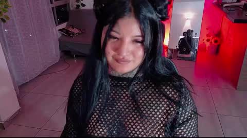 Snapshot of unatatuada chatting on 5, 10, 2025 Franchesca online show from 5, 10, 2025