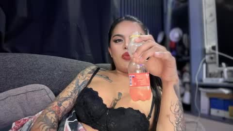 Lady tan online show from 13, 3, 2026