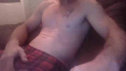 Snapshot of uncut4urbutt chatting on 1, 3, 2025 uncut4urbutt online show from 1, 3, 2025