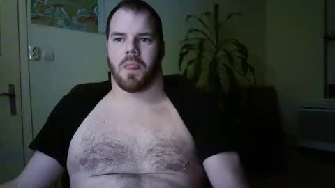 Snapshot of uncut_strong chatting on 11, 1, 2025 Uncut Strong online show from 11, 1, 2025