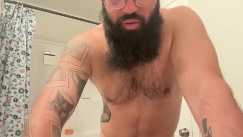 uncutbeard129840 online show from 1, 11, 2025