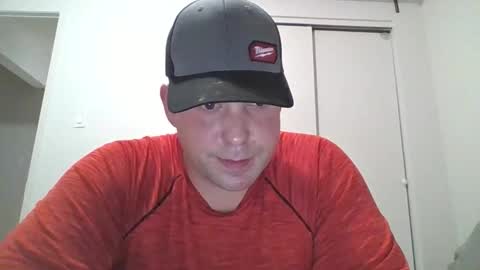 Snapshot of uncutstud18 chatting on 29, 11, 2025 UncutStud online show from 29, 11, 2025