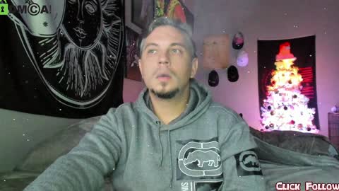 UncutSTUDXXXManyvids online show from 3, 12, 2024