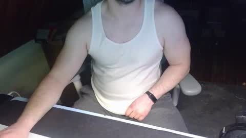 Under the desk online show from 27, 3, 2026