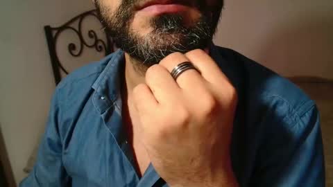 Giov online show from 22, 10, 2025