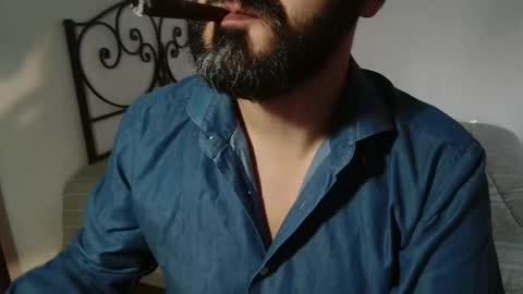 Giov online show from 15, 12, 2025